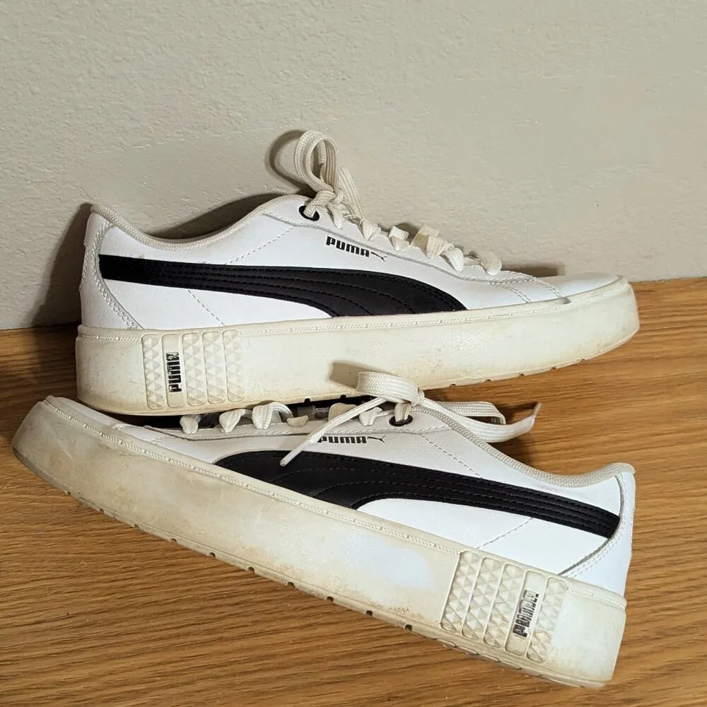 PUMA SMASH V2 PLATFORM SNEAKERS SIZE 8